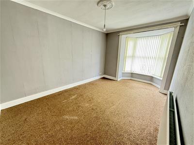 FRONT BEDROOM 1
